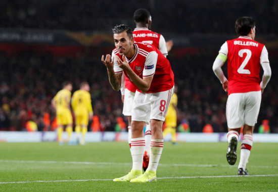 Gelandang Arsenal, Dani Ceballos merayakan selebrasi pasca membobol gawang Standard Liege dalam laga kedua Grup F Liga Europa 2019-2020, Jumat (4/10) dini hari WIB | REUTERS/David Klein