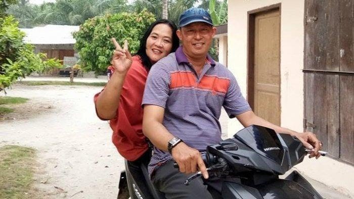 Aiptu Pariadi dan istrinya, Fitri semasa hidup - Fakta-fakta Polisi Tembak Kelapa Istri sebelum Tembak Dirinya Sendiri di Sumut, Diduga karena Cekcok - Facebook