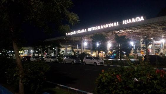 cara membedakan terminal 1 dan terminal 2 di bandara juanda