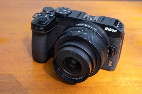 Cek Spesifikasi Kamera Nikon Z30, Kamera Vlogging Idaman ?