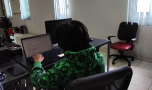 Cara download game di laptop