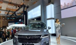 Keren Banget ! Wuling Alvez 2023 Hadir Dengan Dilengkapi Sunroof, Begini Cara Bukanya